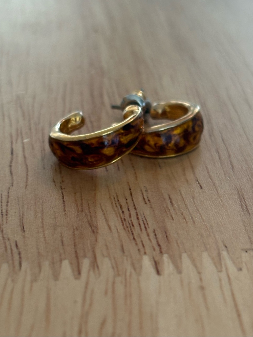 Gold-Tone Tortoiseshell Hoop Earrings